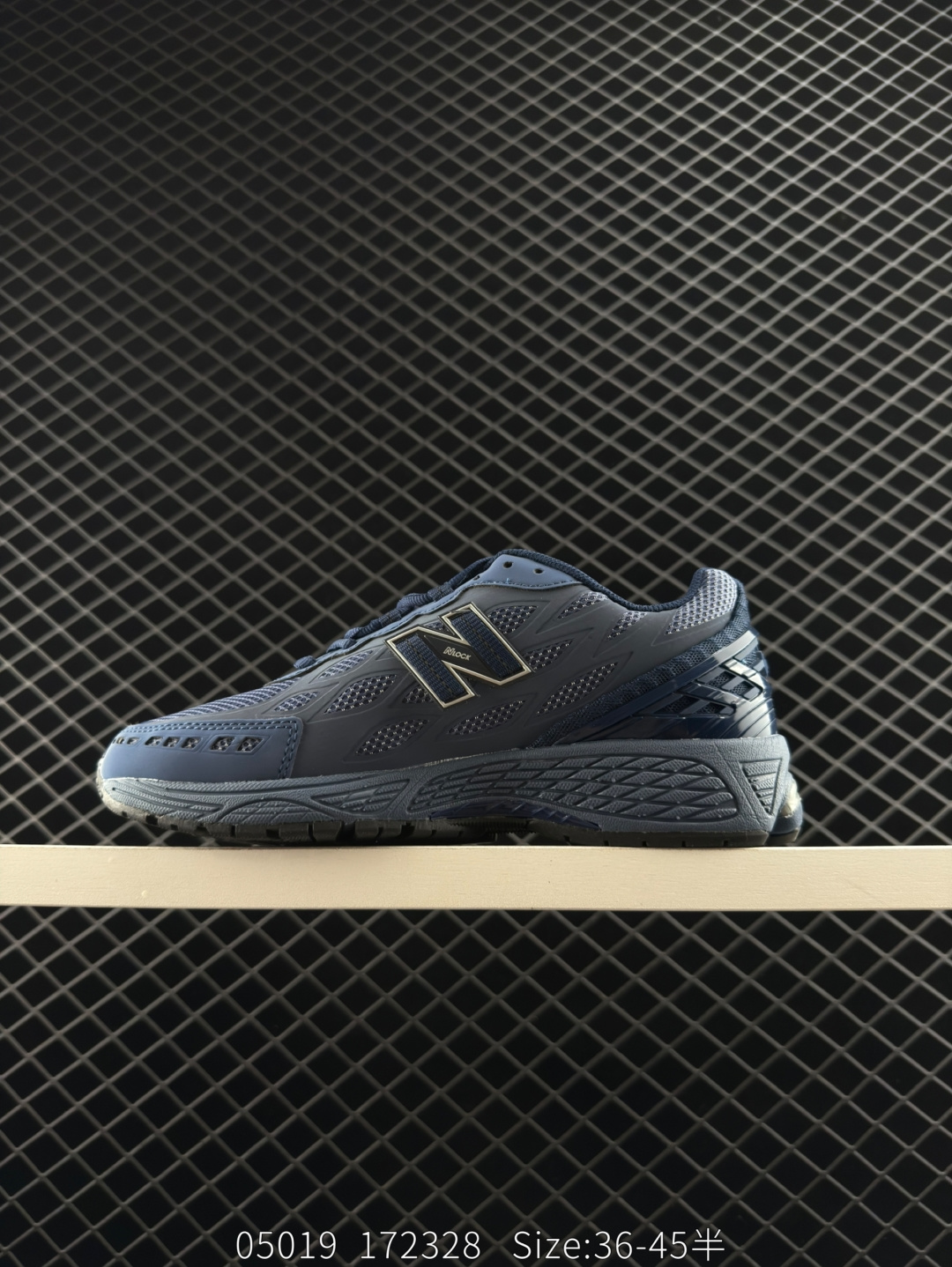 New Balance M1906